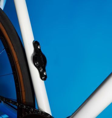 Крепление Apple airtag Lezyne MATRIX BIKE TAGGER-BLACK 4710582 547911