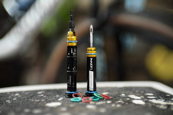 Інтегрований мультитул TUBELESS INSERT KIT розмір М, Чорний Y14 4710582 547164