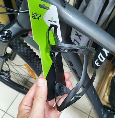 Флагодержатель MERIDA Bottle Cage Black 2124003182